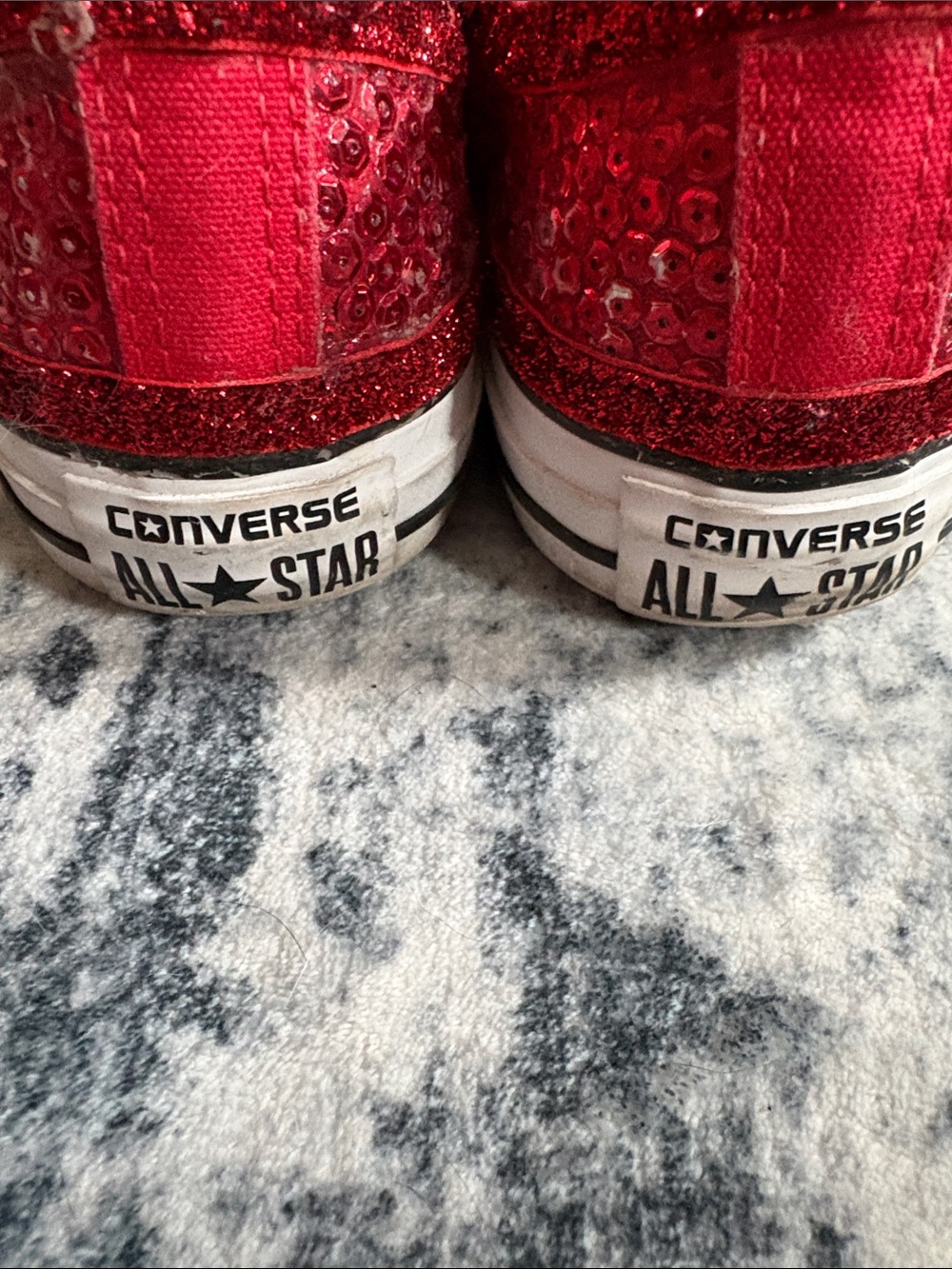 Converse Red sequin Low-Top Sneakers with White Laces - Picture 4 of 6